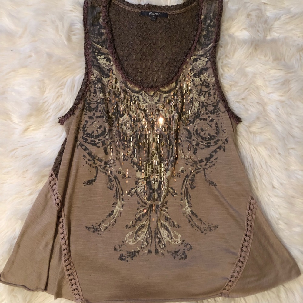 Sleeveless top